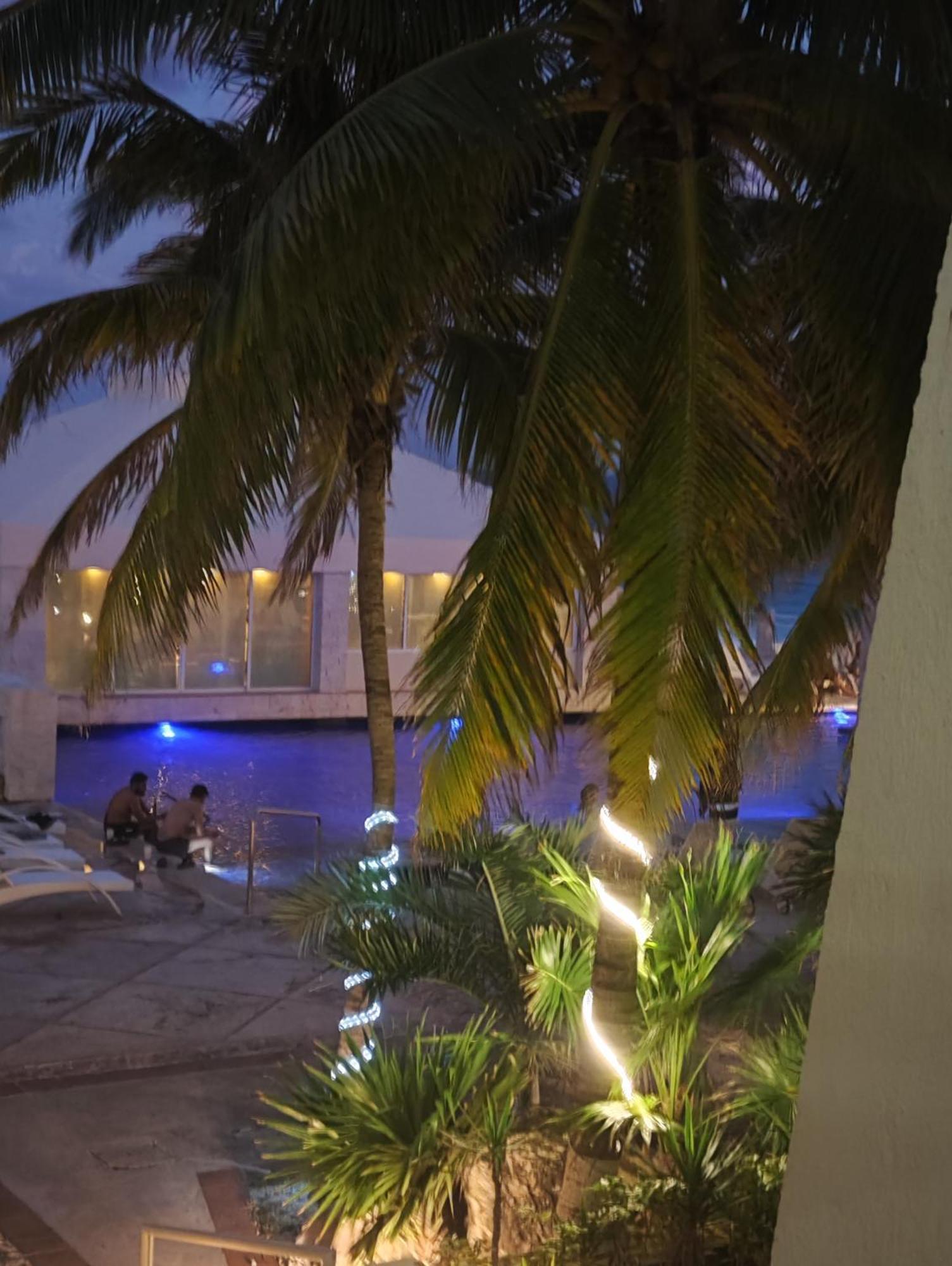 Solymar Condos 2401 - 2301 - 2501 Cancún Exterior foto